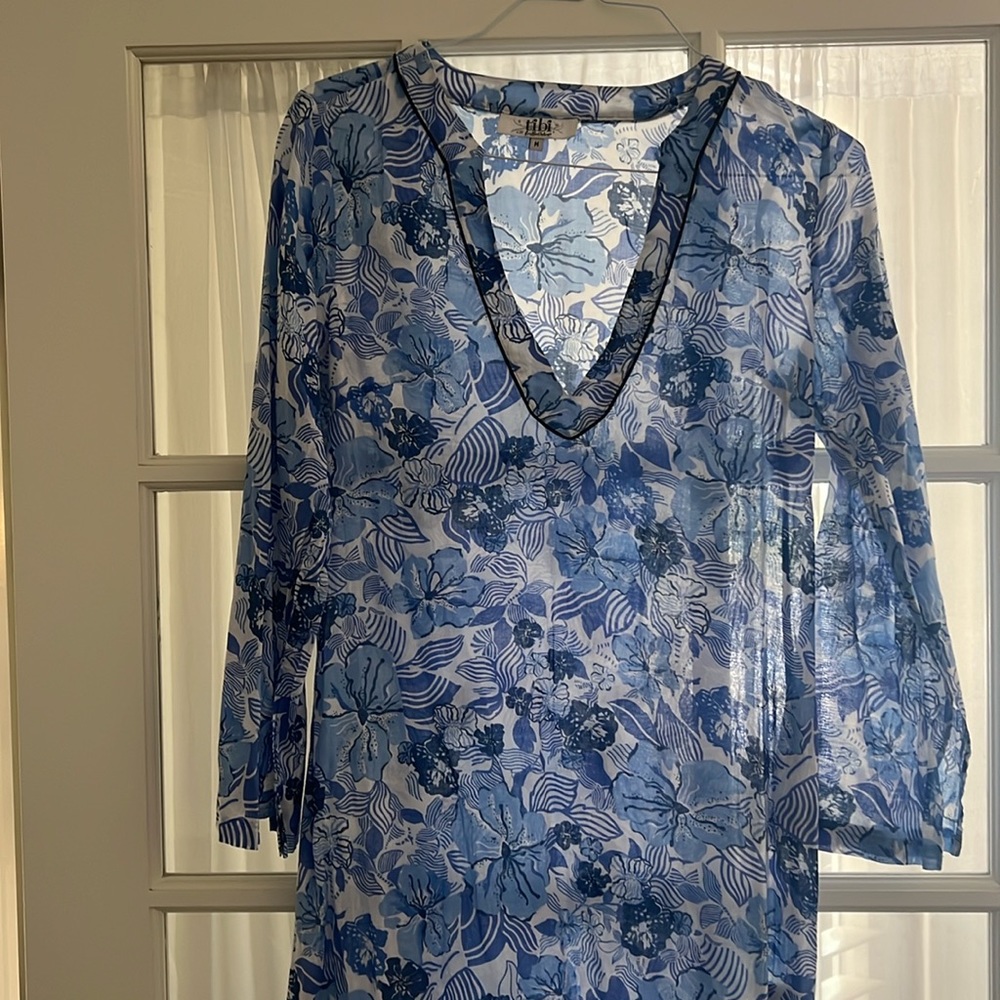 Tibi coverup lightweight blue floral sz M